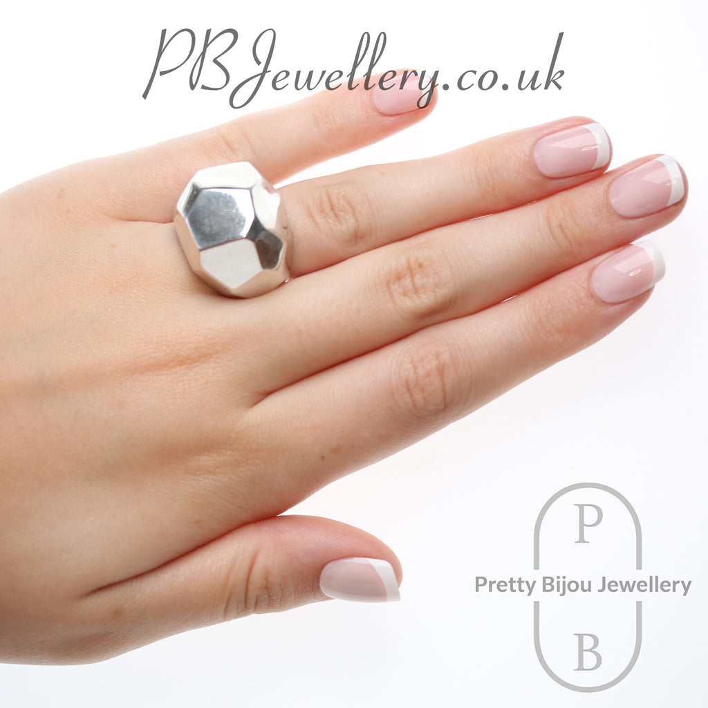 Chunky multifaceted sterling silver statement ring, size P – view 4