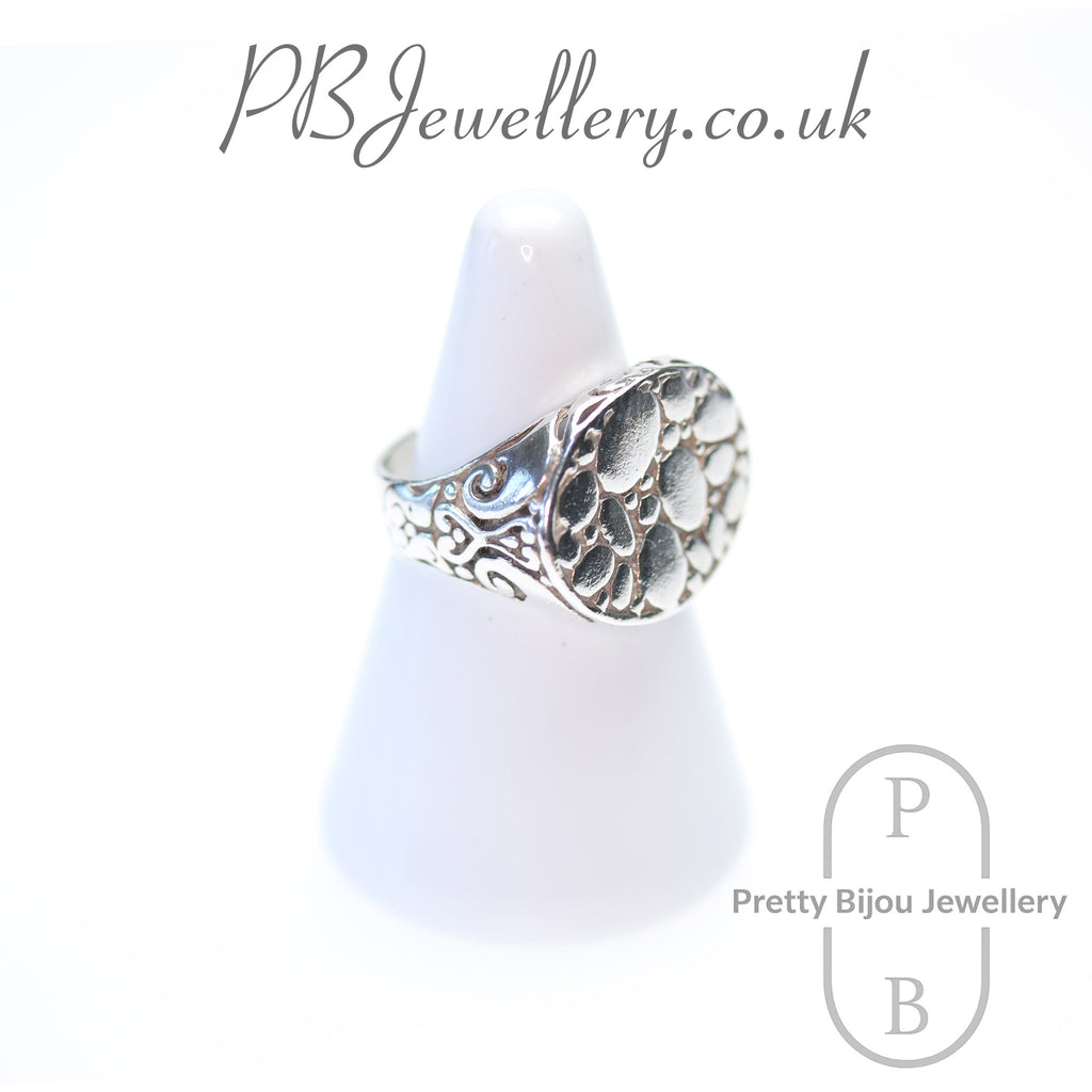 Pebbled sterling silver statement ring, size P½ – view 3
